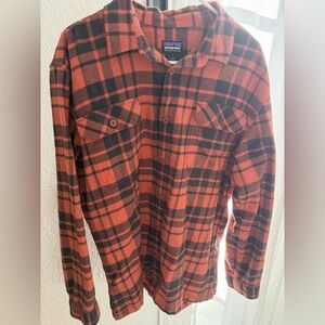 100% Organic Cotton Men's Patagonia Plaid Flannel Shirt